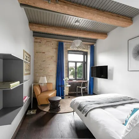 The Joseph Apart-hotel