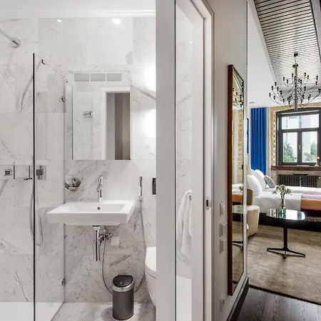 The Joseph Apart-hotel VNO